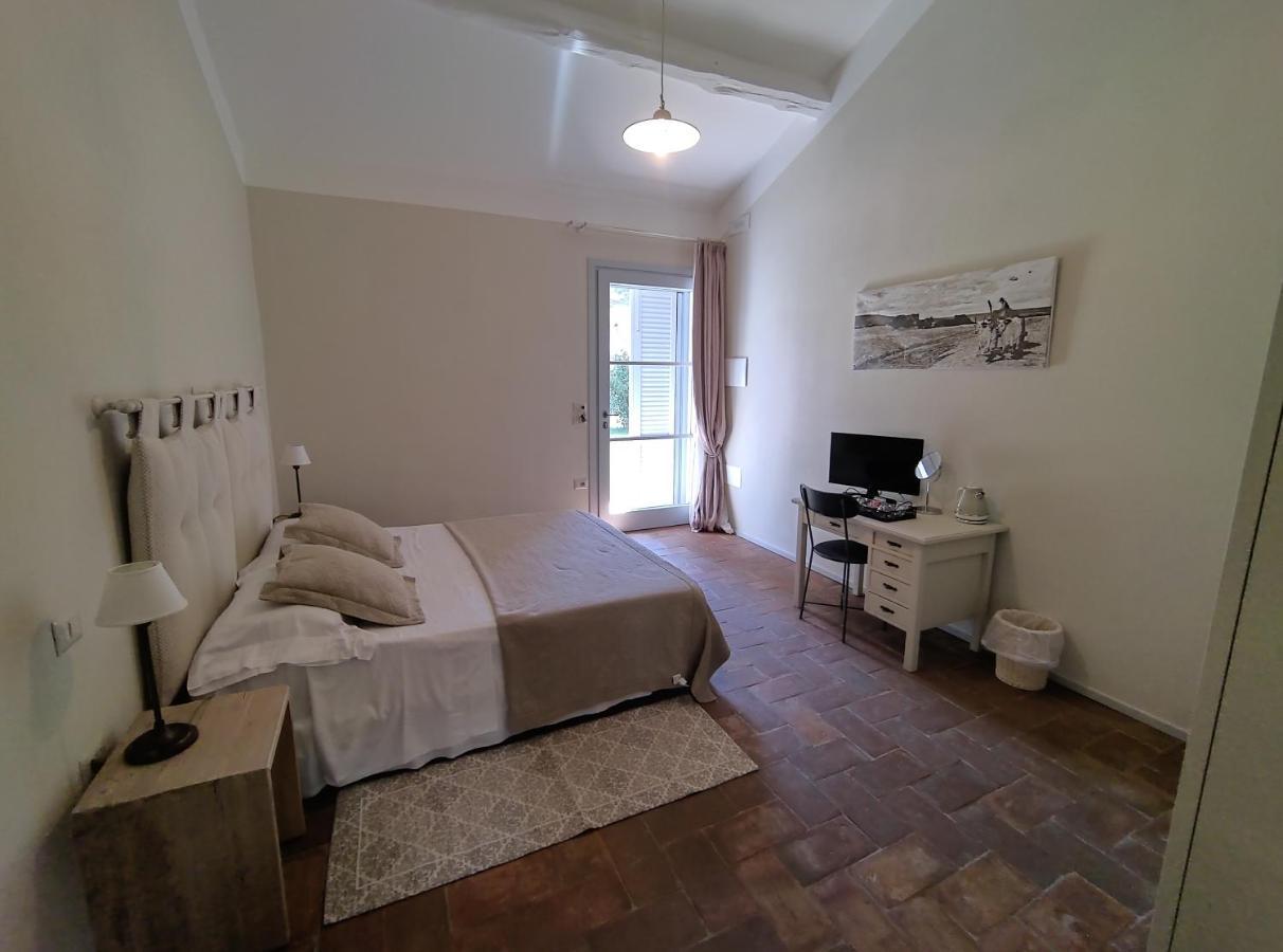 Agriturismo Poderedodici オルベテッロ エクステリア 写真