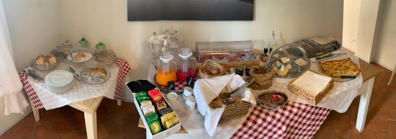 Agriturismo Poderedodici オルベテッロ エクステリア 写真