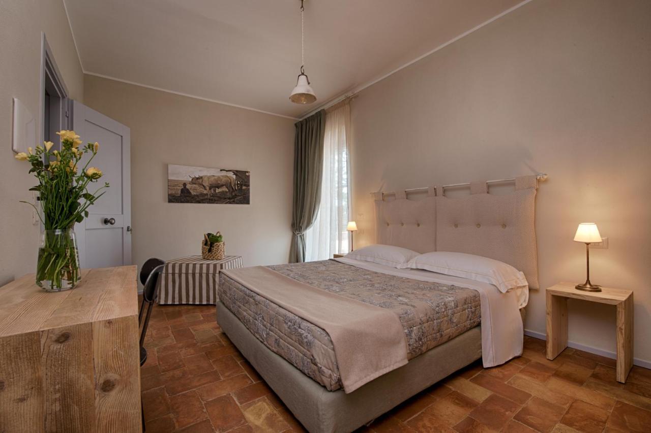 Agriturismo Poderedodici オルベテッロ エクステリア 写真