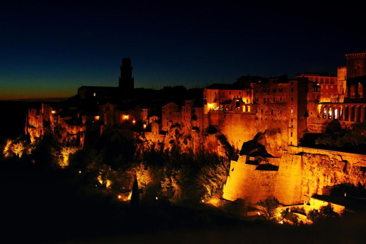 Agriturismo Poderedodici オルベテッロ エクステリア 写真