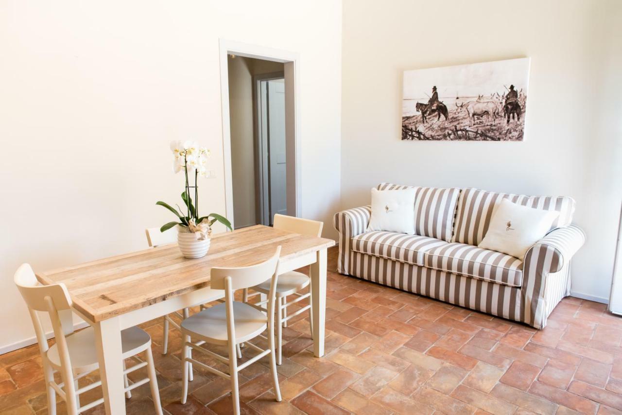 Agriturismo Poderedodici オルベテッロ エクステリア 写真